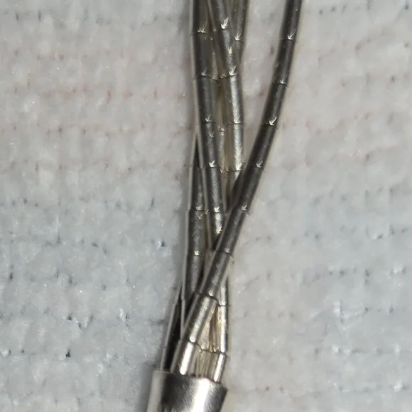 Turquoise and Silver Women's Bracelet - Picture 4 of 6